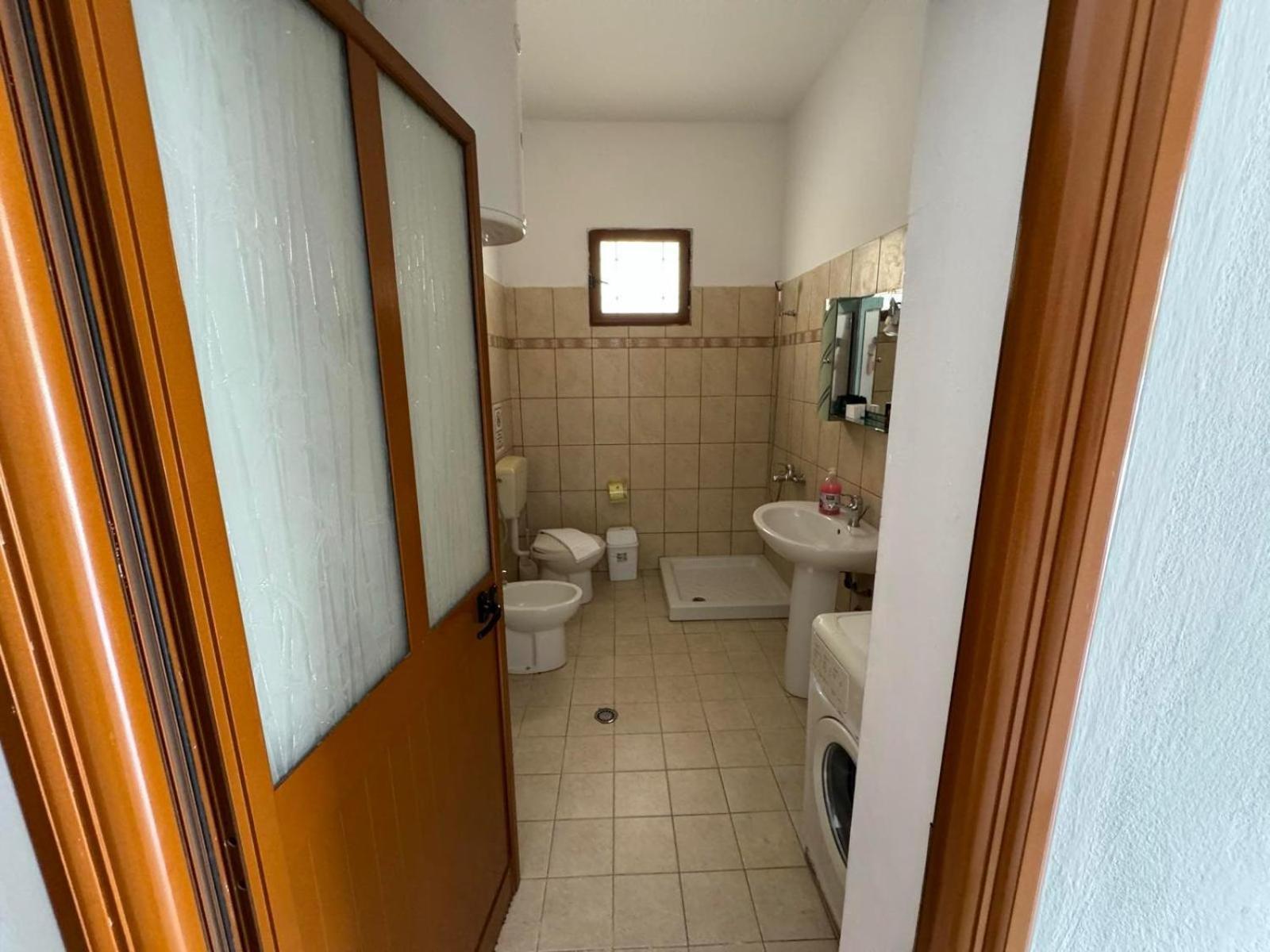 Vlora Villa Exterior photo