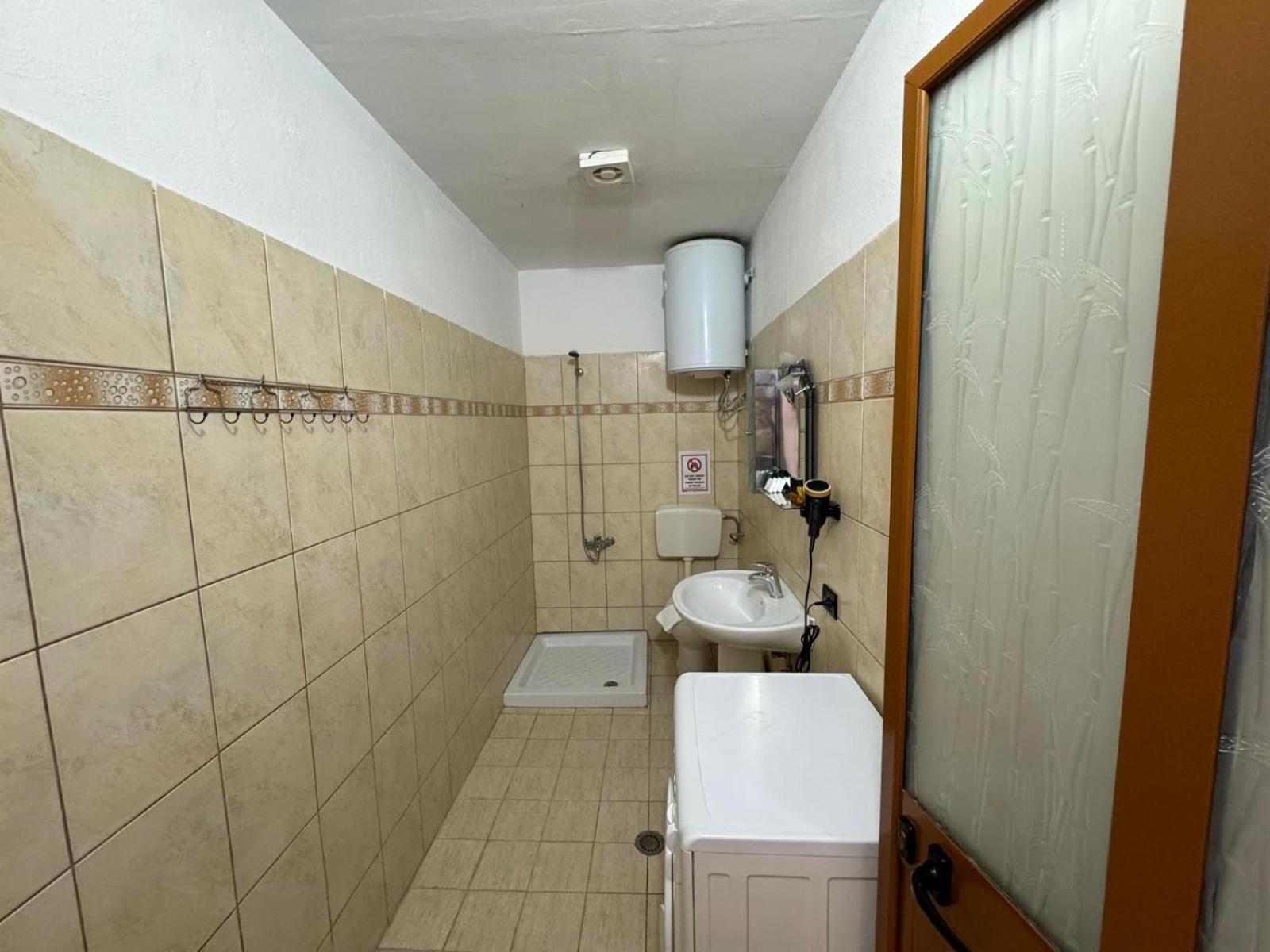 Vlora Villa Exterior photo
